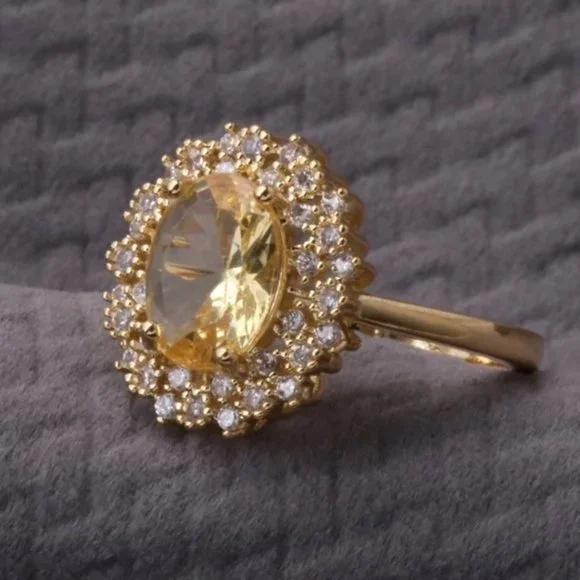 477 Women Cubic Zirconia Decor Ring Copper Jewelry - Picture 3 of 3